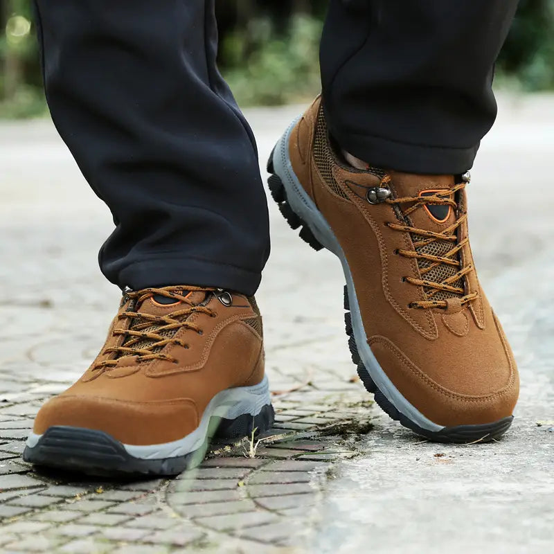 FELIX™ BREATHABLE ARCH SUPPORT WALKING SHOES