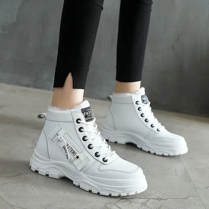 OSHAWA™ COZY WINTER ANKLE BOOTS