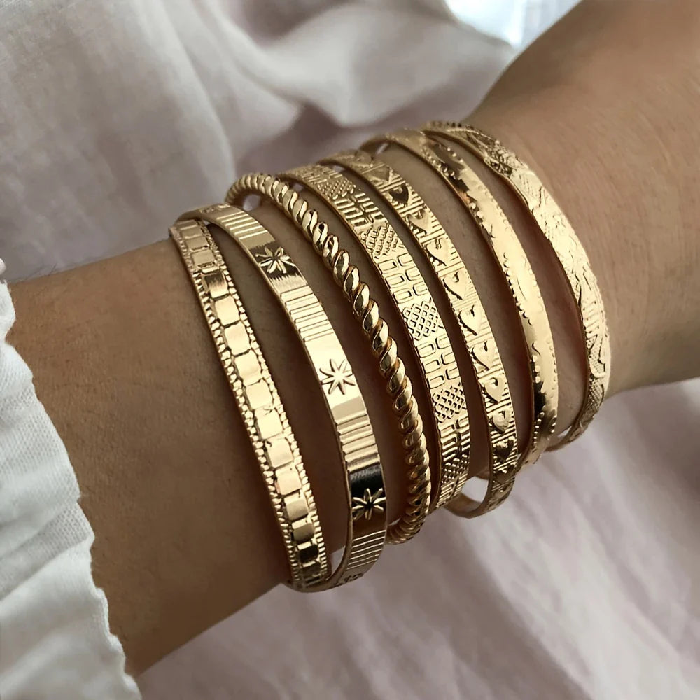 CELESTINA AURA™ — 7PCS LUXURY METAL SIX-POINTED STAR BRACELET SET