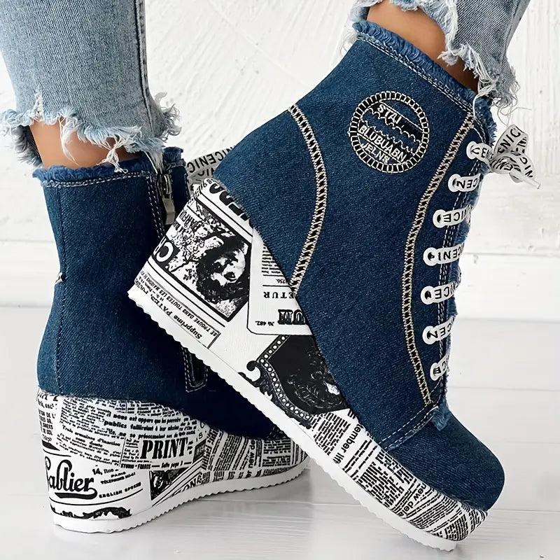 MONTREAL™ DENIM LACE-UP PLATFORM WINTER BOOTS