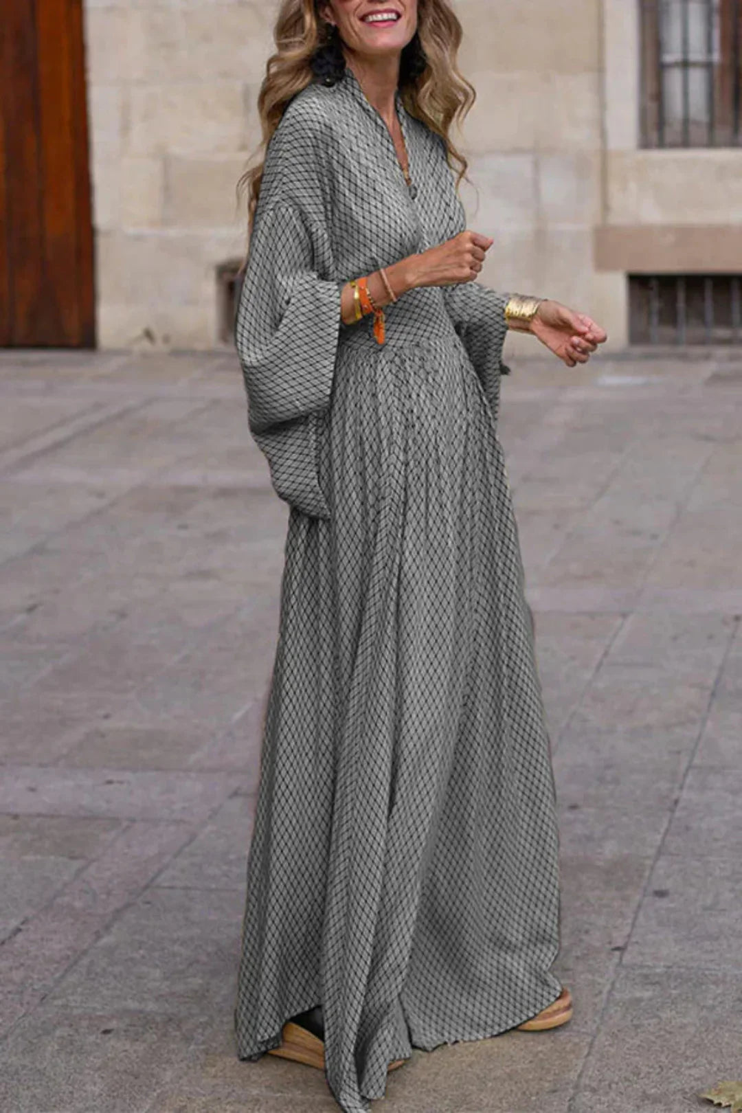 ELEORA™ WOMEN'S GEOMETRIC PRINT MAXI DRESS: LONG SLEEVES & V-NECK