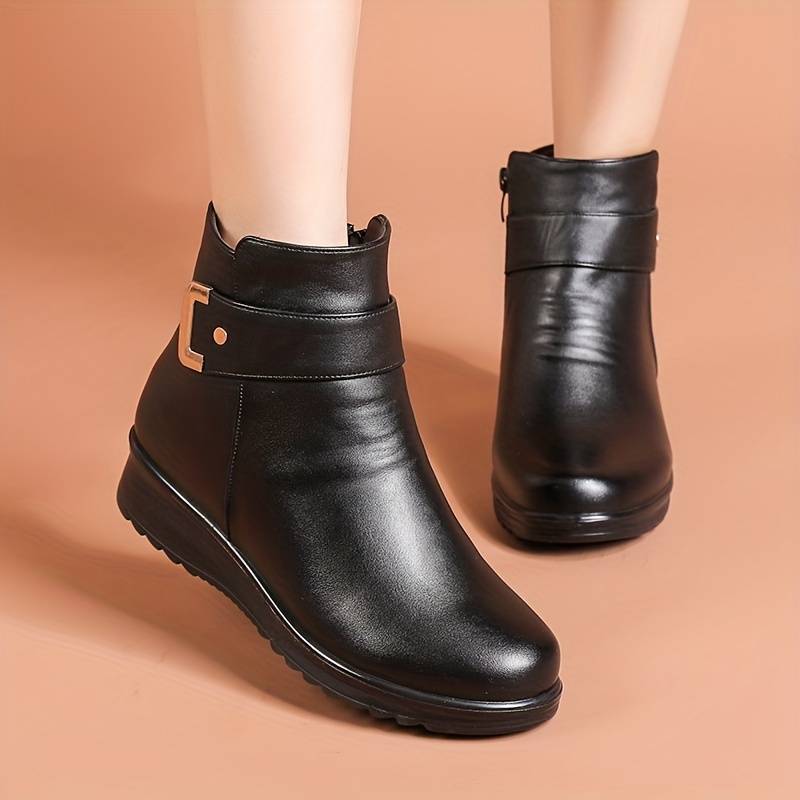 SCARLETTâ„¢ LEATHER METAL BUCKLE WARM BOOTS