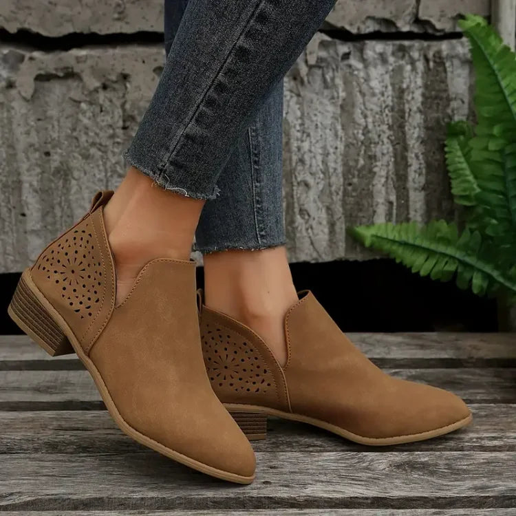 WOMEN'S CHUNKY RETRO LOW HEELS BOOTS 2025