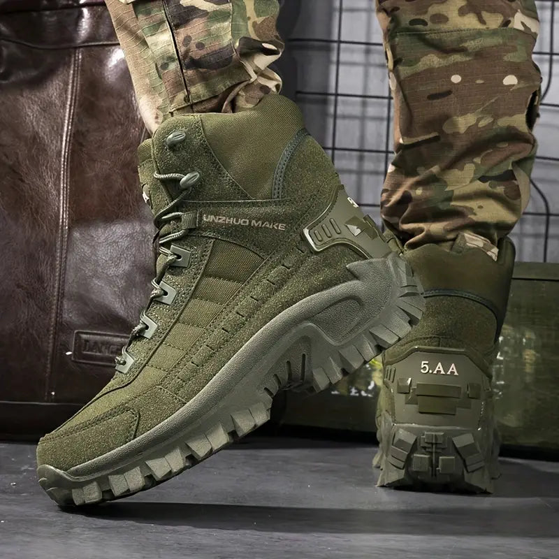 CASTLEGARâ„¢ MEN'S TACTICAL HIKING BOOTS