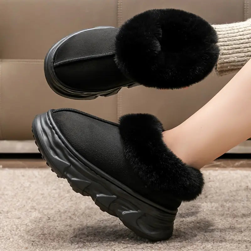 LABRADORA™ FUR-LINED WINTER BOOTS