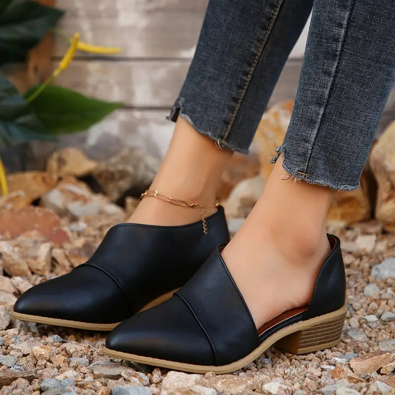 SAVINAβ’ WOMEN'S CHUNKY HEEL SHORT BOOTS