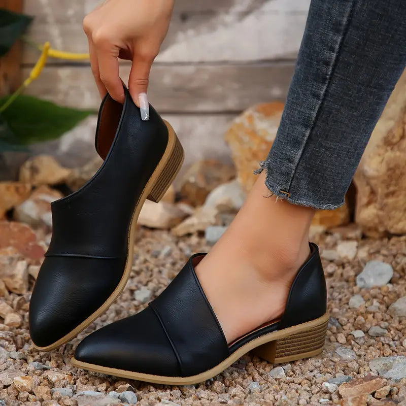 SAVINAβ’ WOMEN'S CHUNKY HEEL SHORT BOOTS