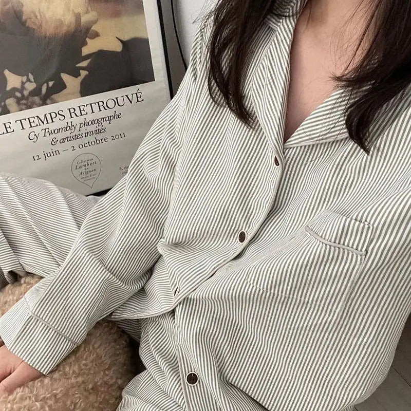 LEIH™ WOMEN'S 2-PIECE PYJAMA SET: STRIPED LONG SLEEVE TOP AND TROUSERS