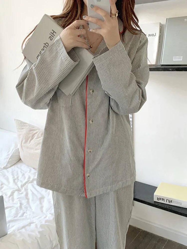 BRIELLES™ WOMEN'S 2-PIECE PYJAMA SET: STRIPED BUTTON-UP SHIRT AND TROUSERS