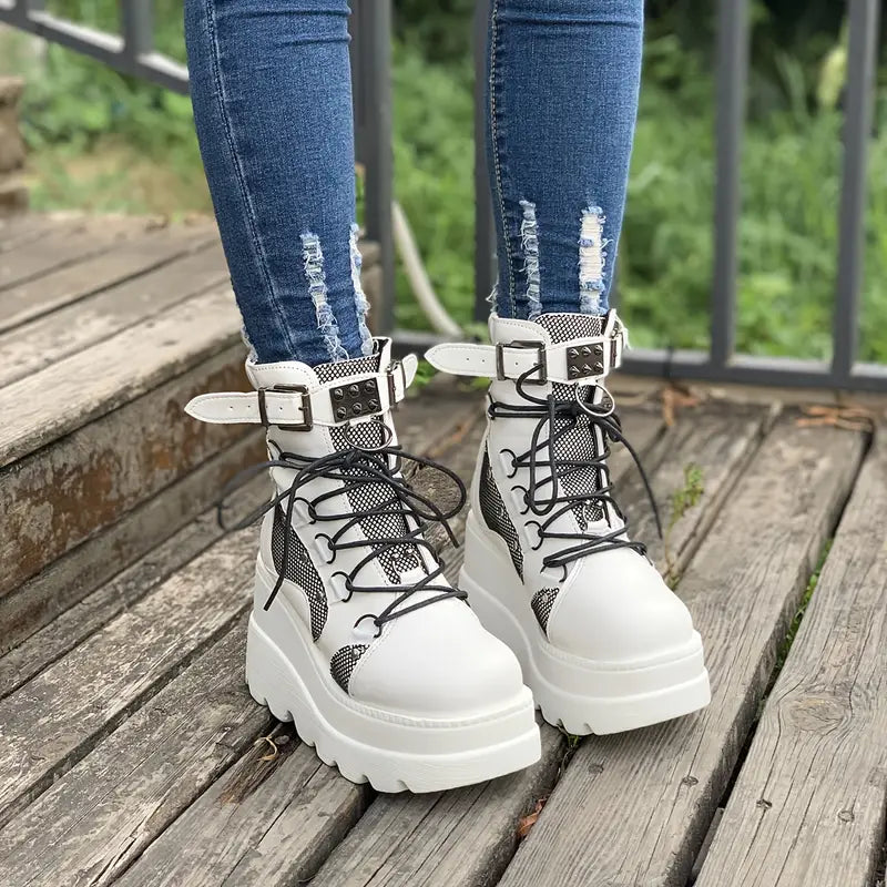 MORAINE⢠CHIC PINK PLATFORM WINTER BOOTS