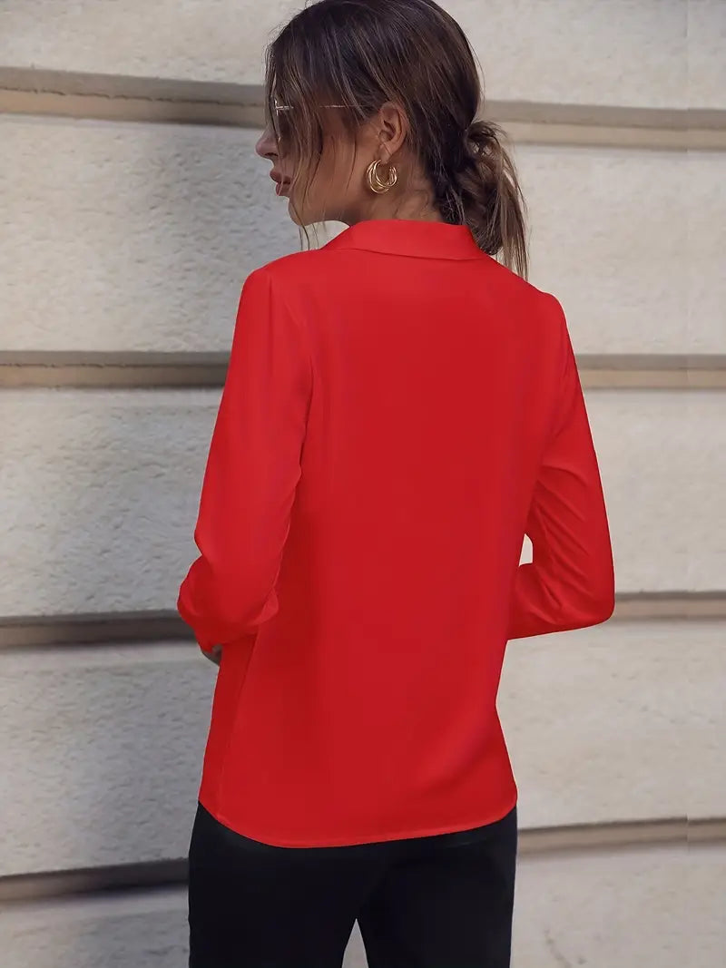 CELESTE⢠PEARL BUTTON BLOUSE