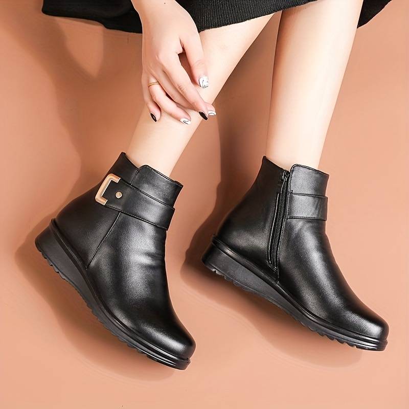 SCARLETTâ„¢ LEATHER METAL BUCKLE WARM BOOTS