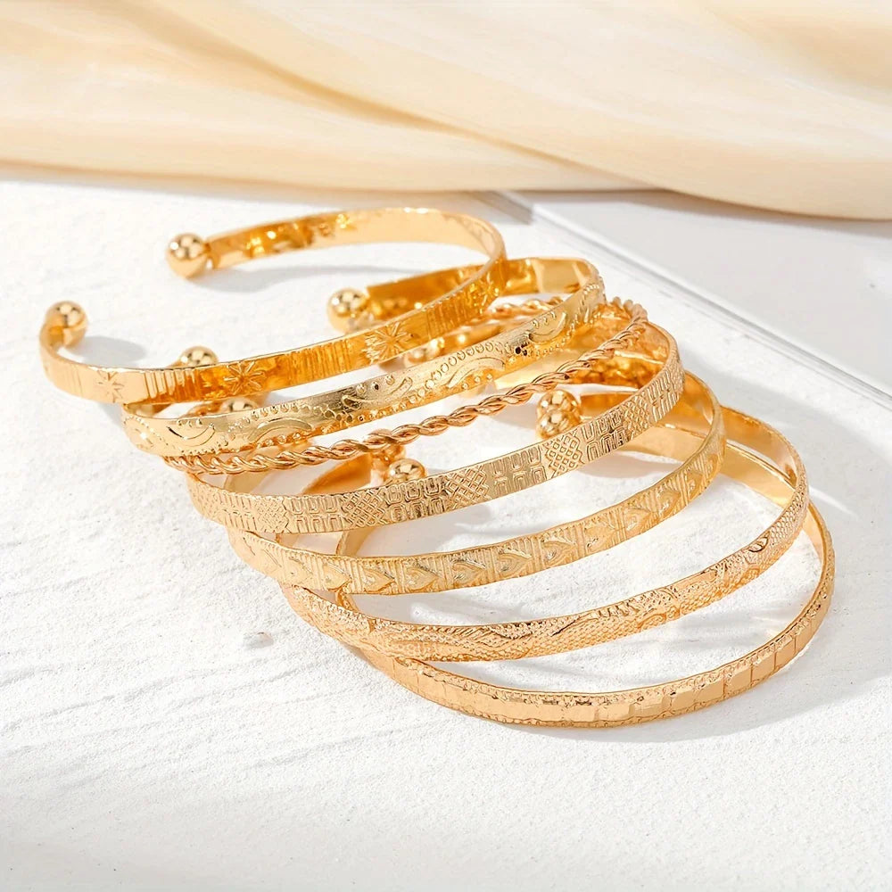 CELESTINA AURA™ — 7PCS LUXURY METAL SIX-POINTED STAR BRACELET SET