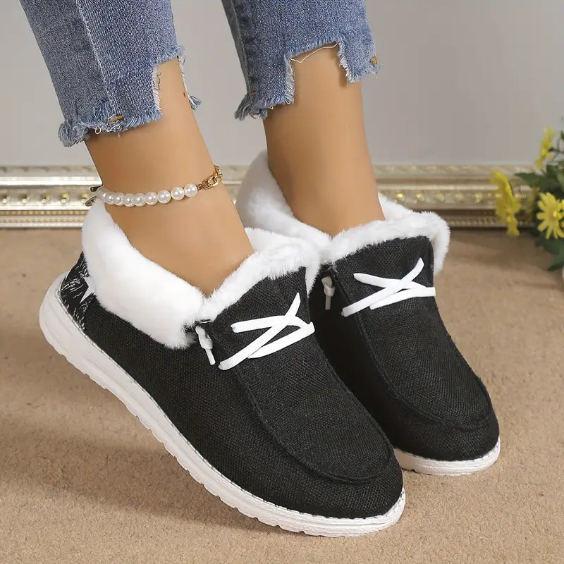 CHATHAM™ WOMEN'S PLUSH LINED CANVAS SHOES