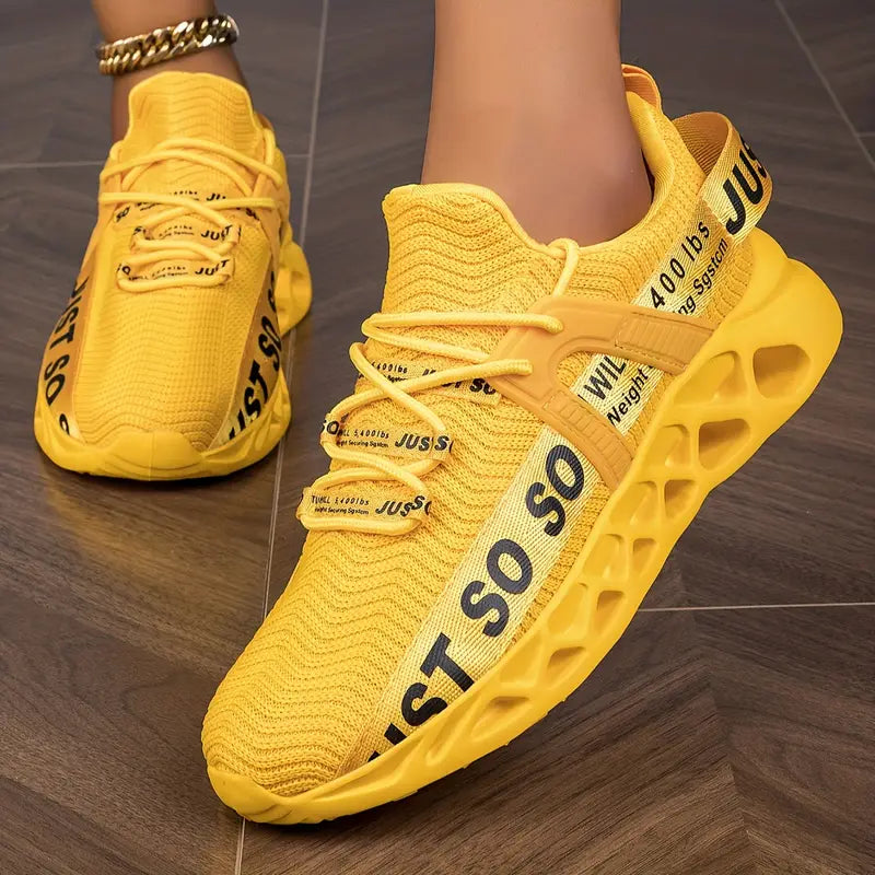 TERRA NOVA™ CAMO RUNNING SNEAKERS