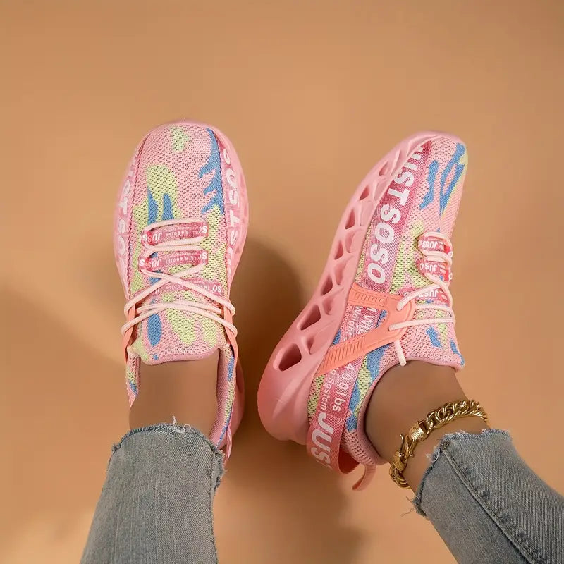 TERRA NOVA™ CAMO RUNNING SNEAKERS
