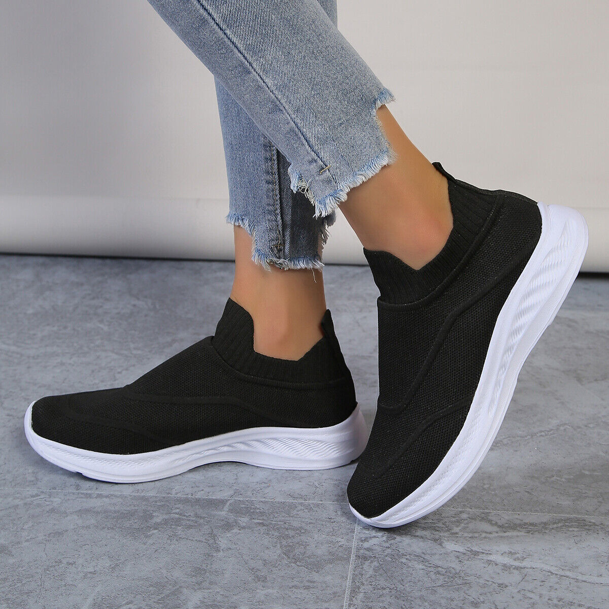 WOMEN'S FASHIONABLE MESH FLAT ORTHOPEDIC SNEAKERS
