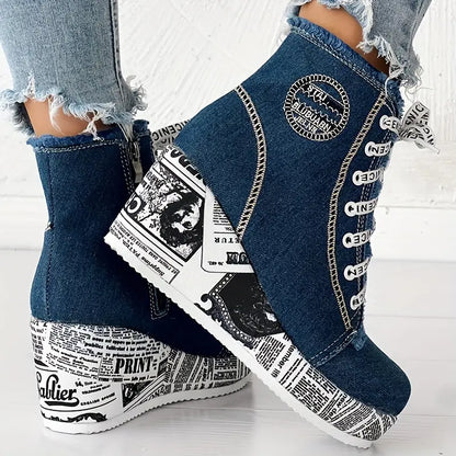 MONTREAL™ DENIM LACE-UP PLATFORM WINTER BOOTS