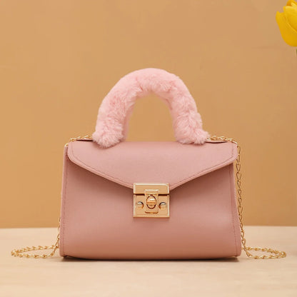 FURÉLLE CHIC™ — AUTUMN SOFT PLUSH FAUX FUR HANDBAG