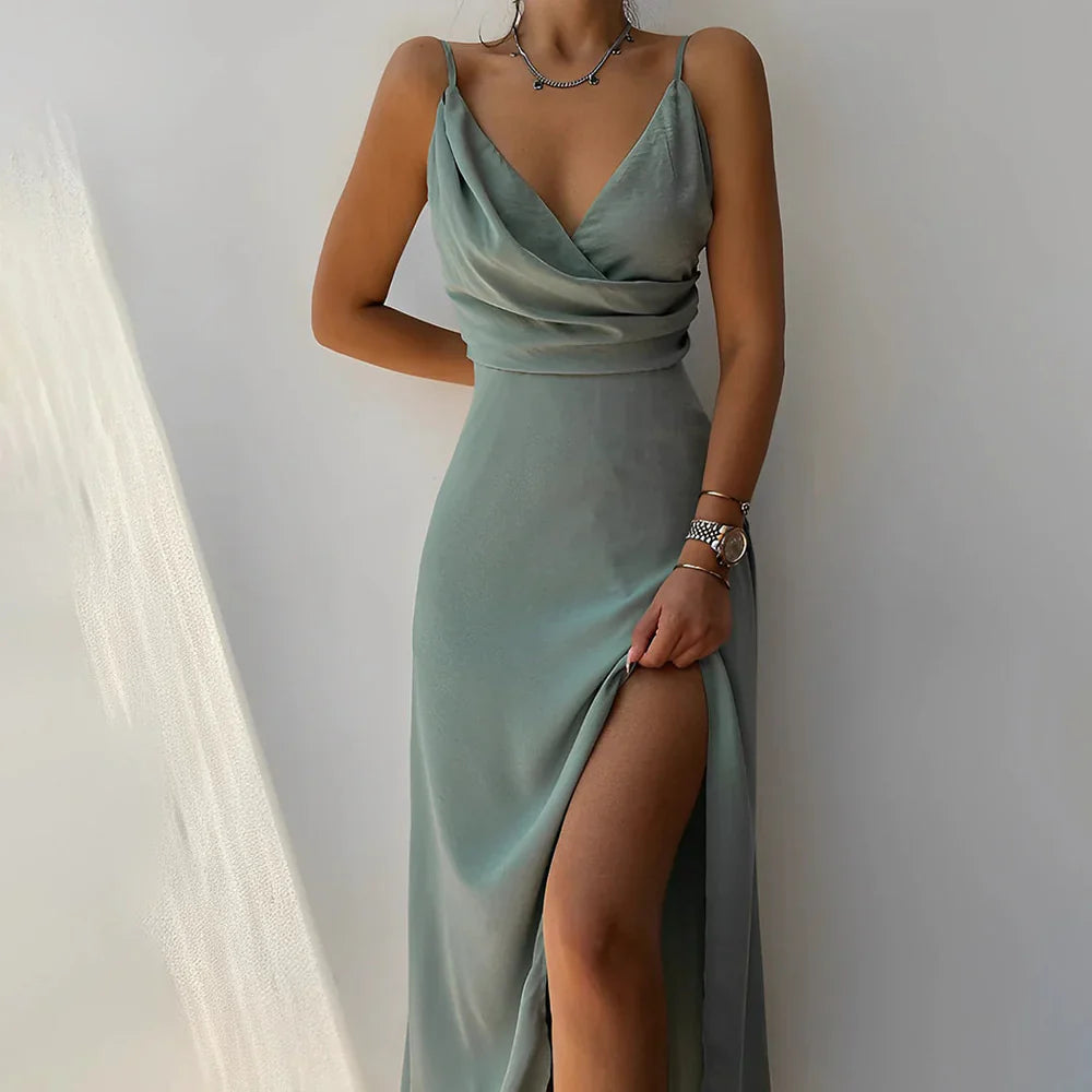LUMINATE™ – LONG DRESS WITH SIDE SLIT
