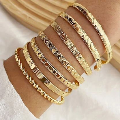 CELESTINA AURA™ — 7PCS LUXURY METAL SIX-POINTED STAR BRACELET SET