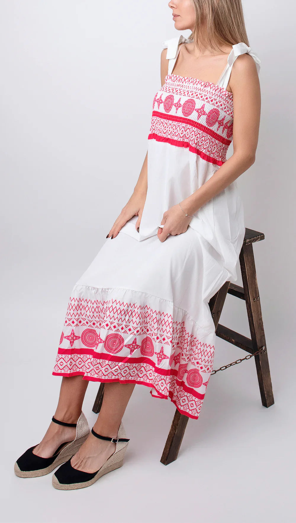 AMOURÉ™ – SWEET CASUAL DRESS WITH PRINT, RUCHING, SQUARE NECKLINE & STRAPS