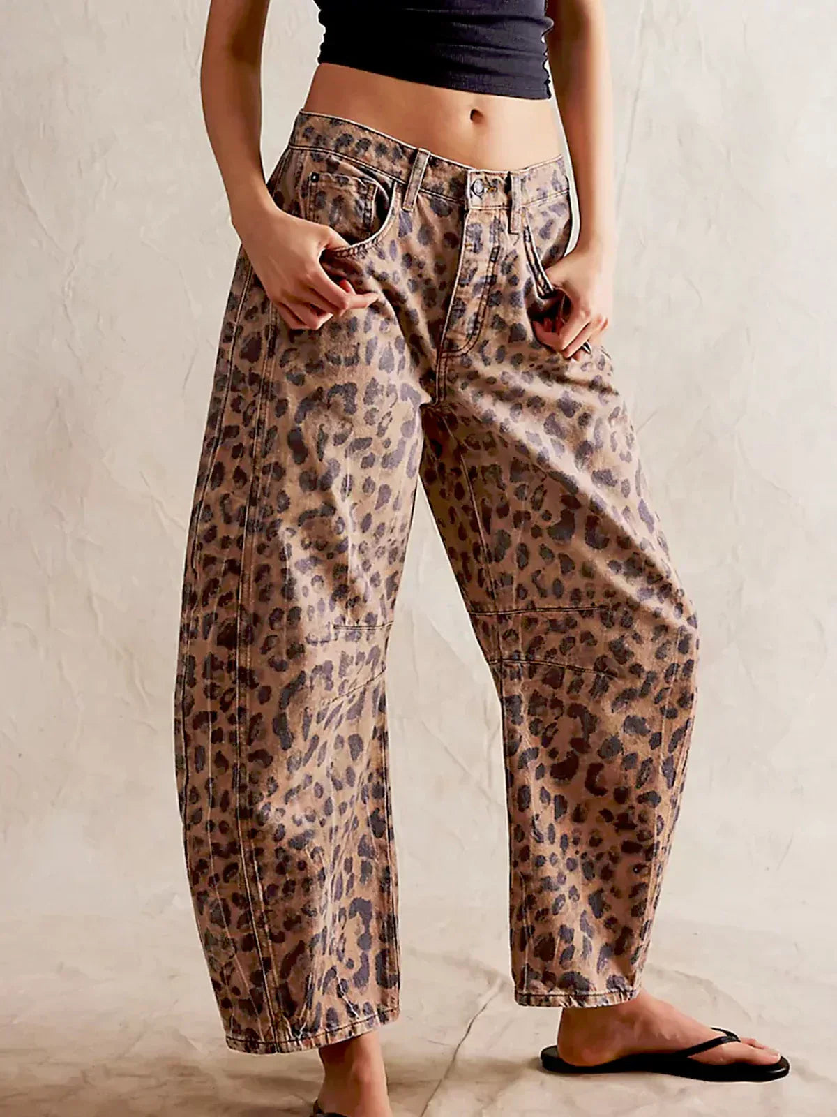 TAVIRA™ LEOPARD BARREL JEANS