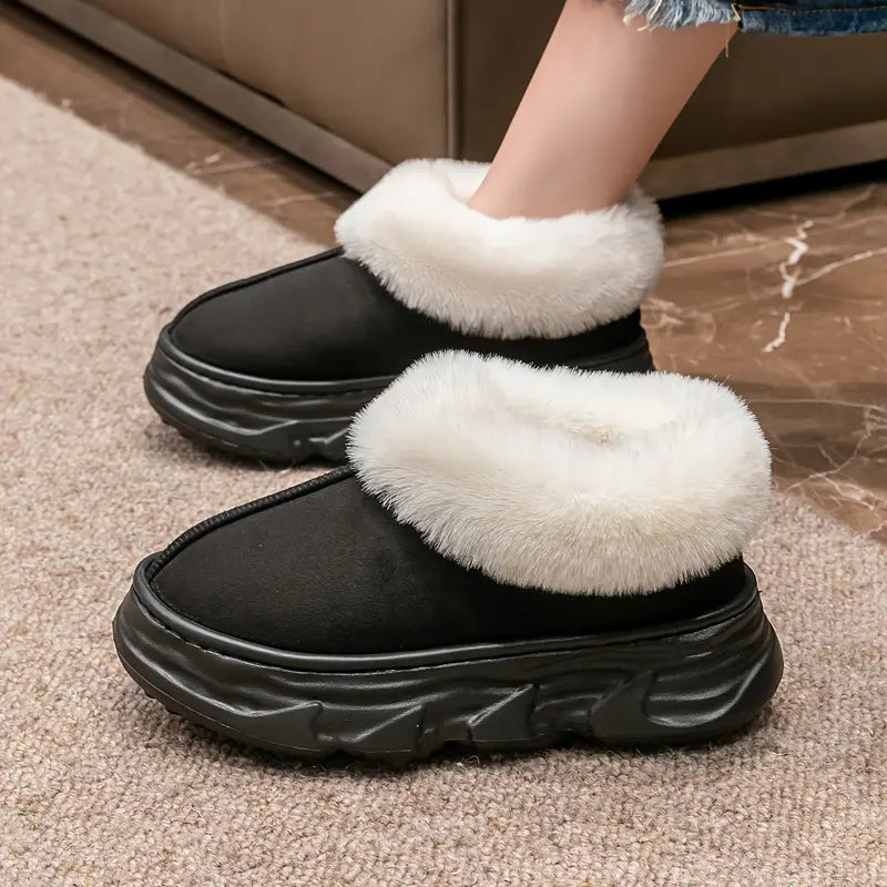 LABRADORA™ FUR-LINED WINTER BOOTS