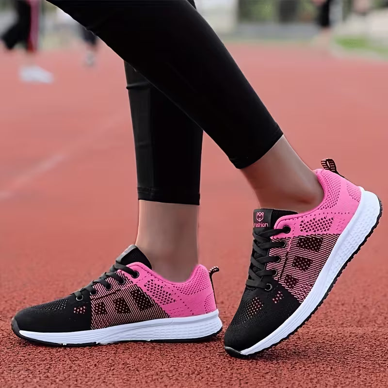VERSA | ULTRA-LIGHT BREATHABLE LACE-UP SNEAKERS
