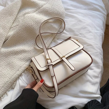 HARLOW™ RETRO TEXTURED SQUARE BAG