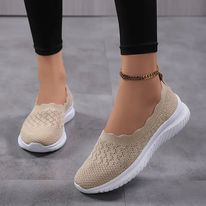 AURA™ KNIT SLIP-ON SNEAKERS
