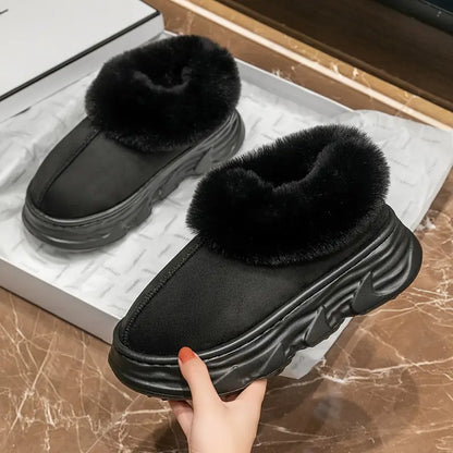 LABRADORA™ FUR-LINED WINTER BOOTS