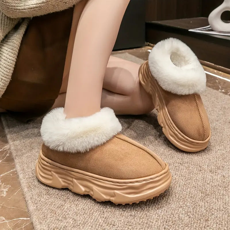 LABRADORA™ FUR-LINED WINTER BOOTS