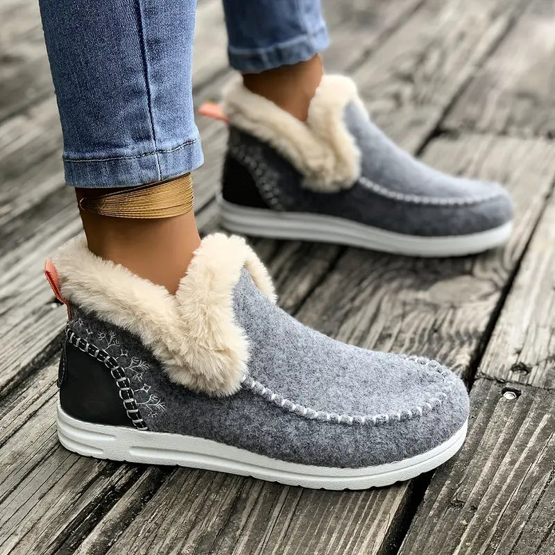 ROSSLAND™ COZY WOMEN'S SLIP-ON ANKLE BOOTS